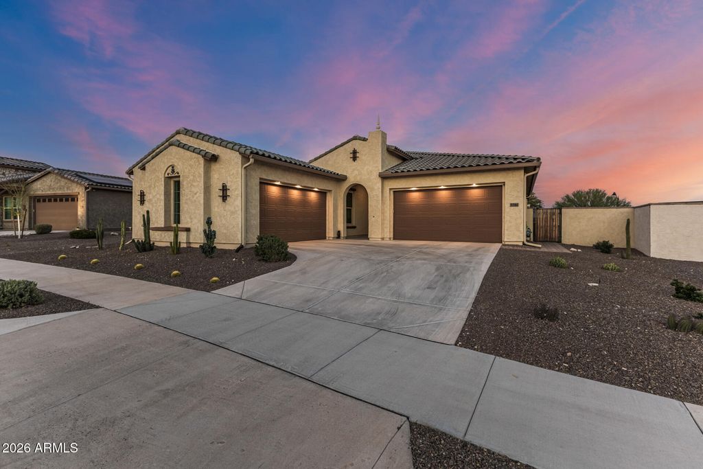 5281 N 205TH Lane, Buckeye, AZ 85396