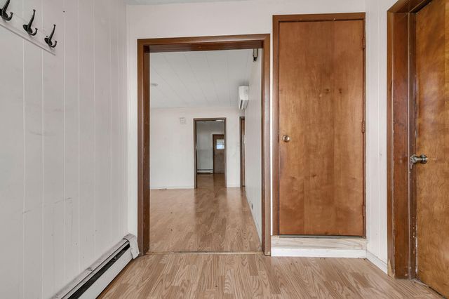 110 1st Street SW, Melrose, MN 56352