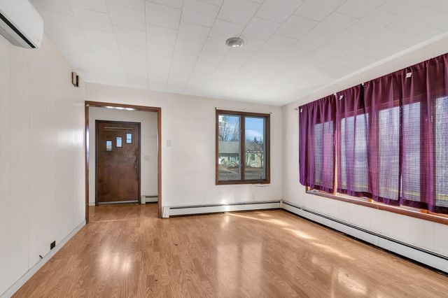 110 1st Street SW, Melrose, MN 56352