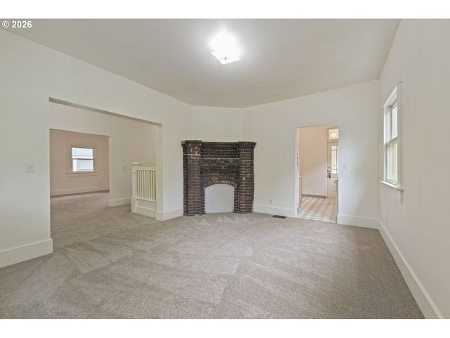 5727 N HAIGHT Ave, Portland, OR 97217