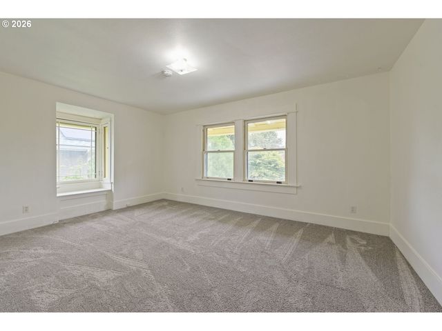 5727 N HAIGHT Ave, Portland, OR 97217