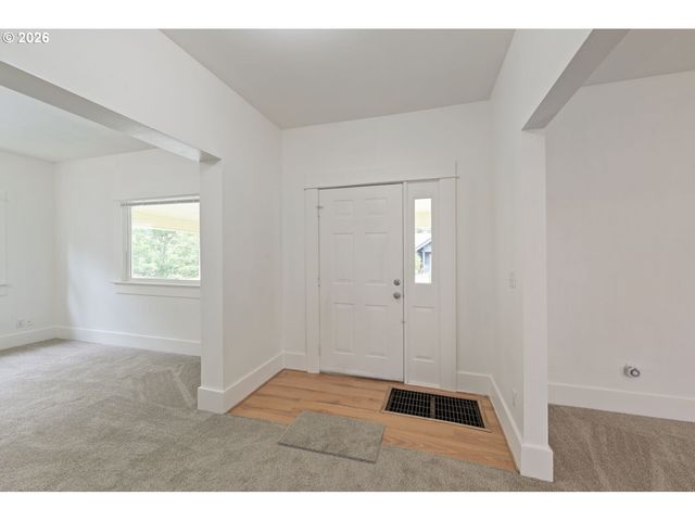 5727 N HAIGHT Ave, Portland, OR 97217