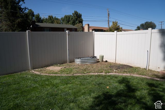 794 W 2000 N, West Bountiful, UT 84087
