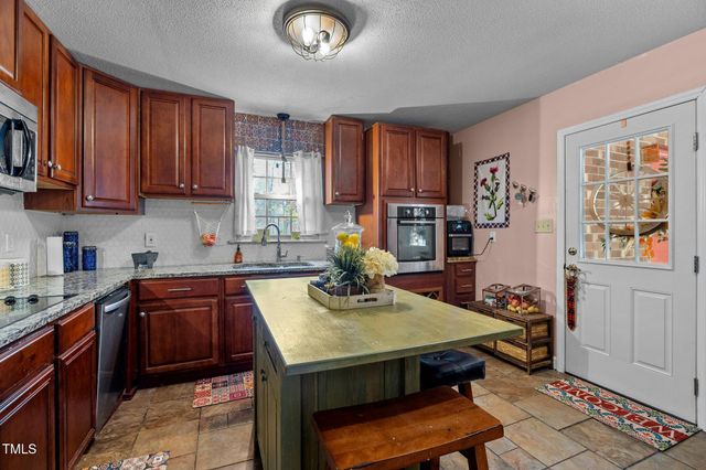512 W Bywood Drive, Durham, NC 27712