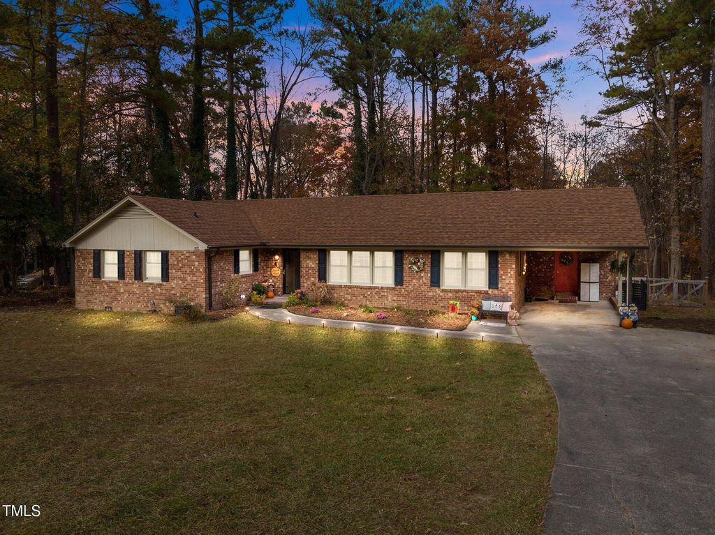 512 W Bywood Drive, Durham, NC 27712
