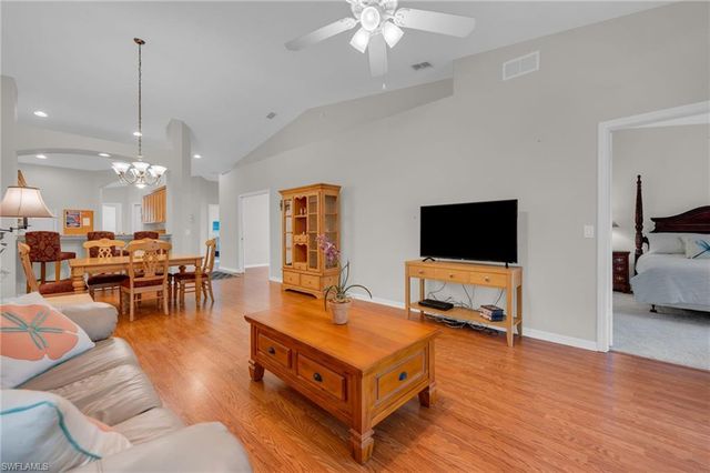 6234 Mandalay CIR 57, Naples, FL 34112