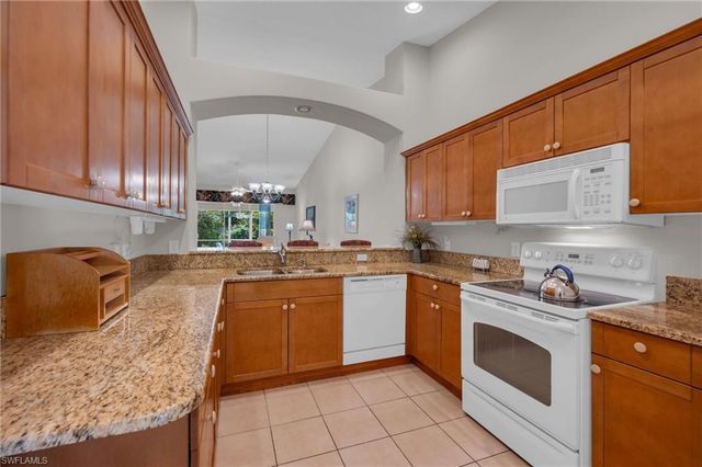 6234 Mandalay CIR 57, Naples, FL 34112