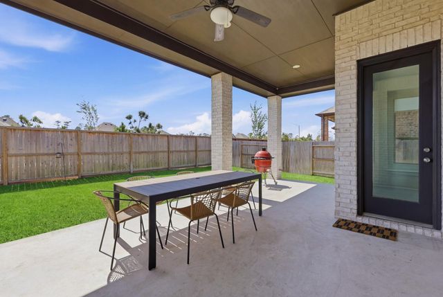 983 Terlingua Creek Drive, Conroe, TX 77304