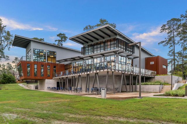 983 Terlingua Creek Drive, Conroe, TX 77304