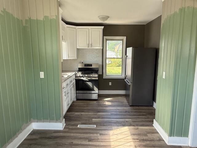 1712 70th STREET, Kenosha, WI 53143