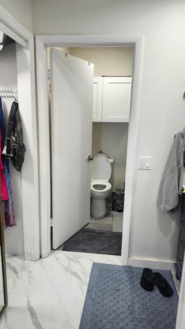 532 Briarwood Circle 2-48, Hollywood, FL 33024