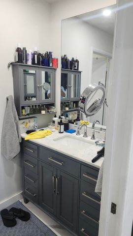 532 Briarwood Circle 2-48, Hollywood, FL 33024