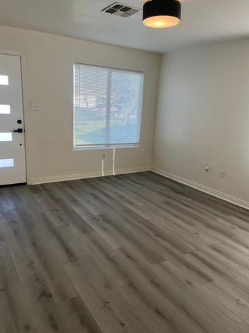 126 Clyde, Bakersfield, CA 93307