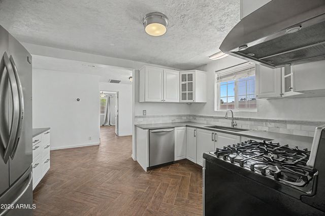 405 N ORANGE Street, Mesa, AZ 85201