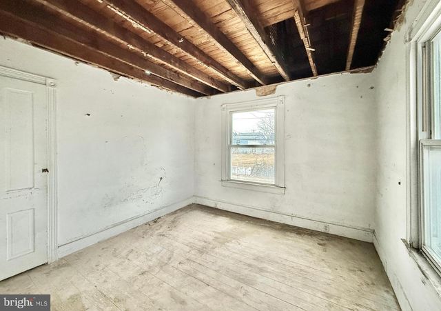 712 3RD ST N, Millville, NJ 08332