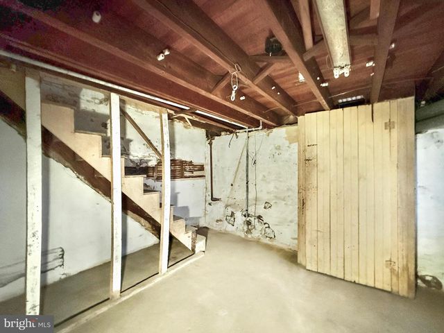 712 3RD ST N, Millville, NJ 08332