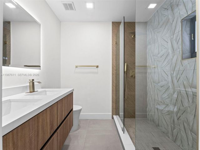 610 NE 164th Ter, North Miami Beach, FL 33162