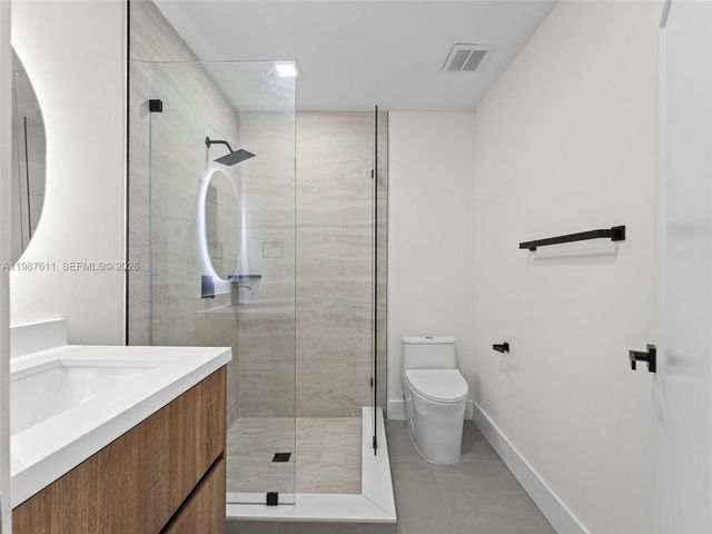 610 NE 164th Ter, North Miami Beach, FL 33162