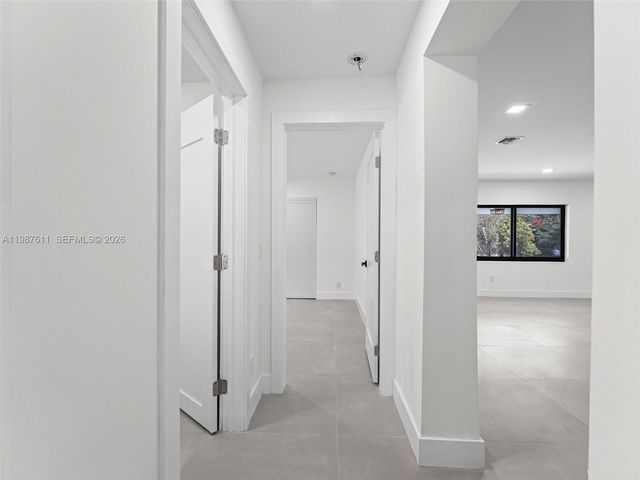 610 NE 164th Ter, North Miami Beach, FL 33162