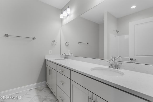 3726 Spicetree Drive, Wilmington, NC 28412