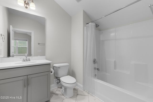 3726 Spicetree Drive, Wilmington, NC 28412