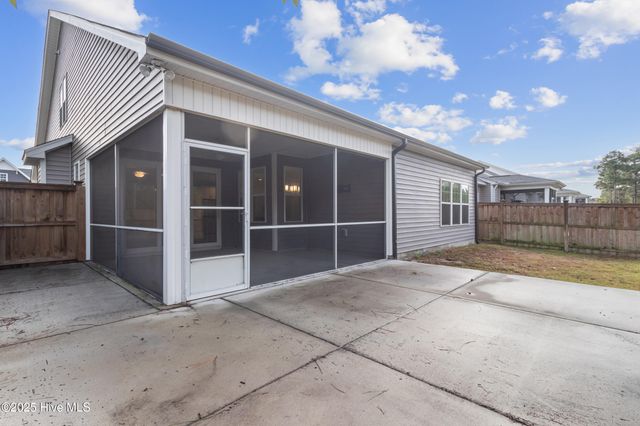 3726 Spicetree Drive, Wilmington, NC 28412