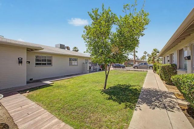 2209 S Granada Drive A, Tempe, AZ 85282