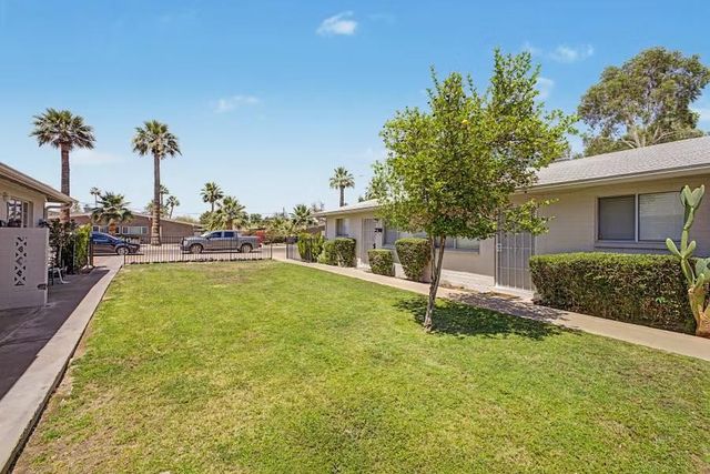 2209 S Granada Drive A, Tempe, AZ 85282