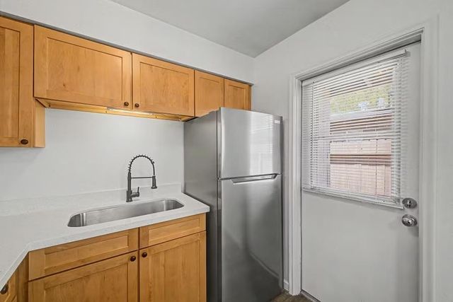 2209 S Granada Drive A, Tempe, AZ 85282