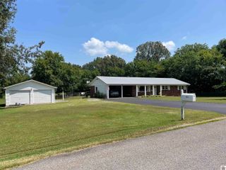 123 Crouch, Calvert City, KY 42029