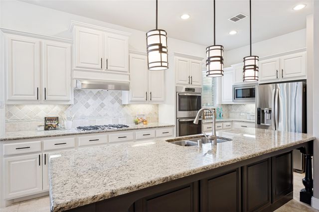 1210 Skyflower Lane, Celina, TX 75009