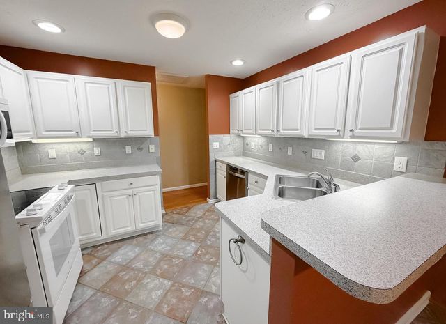 43902 YELLOW WOOD WAY, California, MD 20619