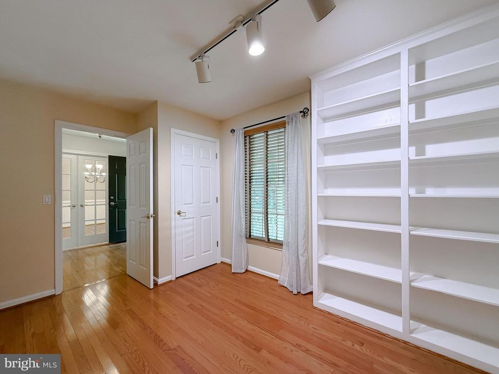 Image 15 of property listing at 43902 YELLOW WOOD WAY, California, MD 20619