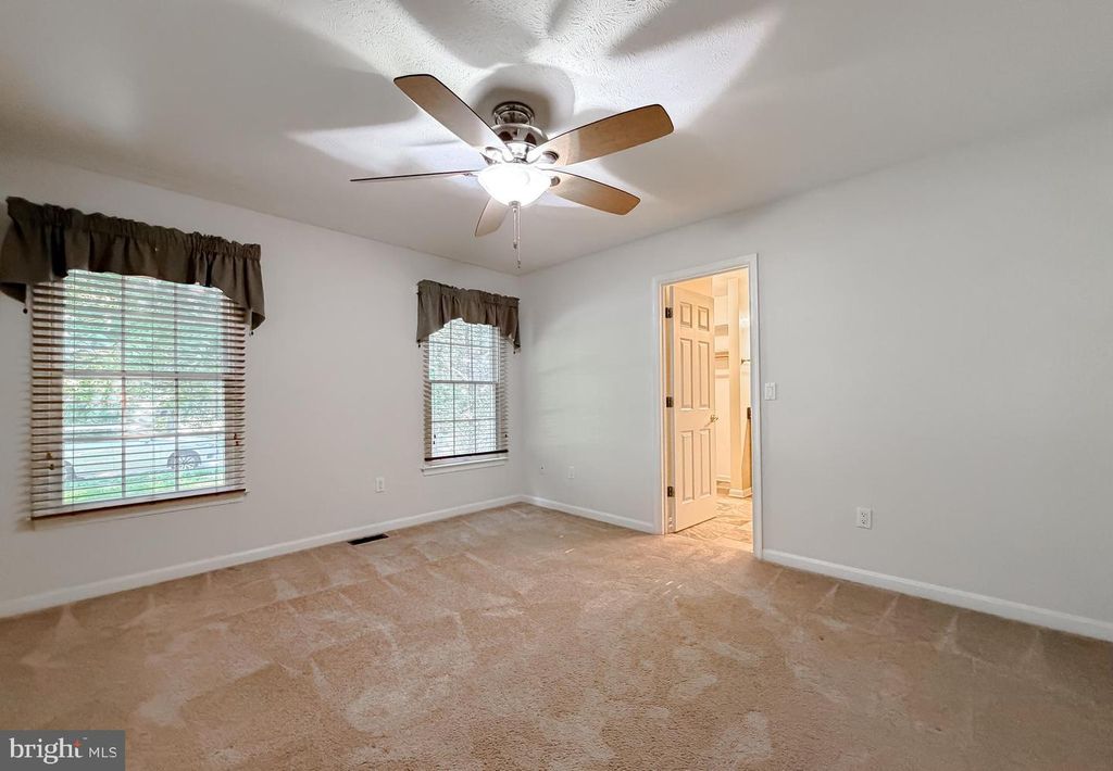 Image 34 of property listing at 43902 YELLOW WOOD WAY, California, MD 20619