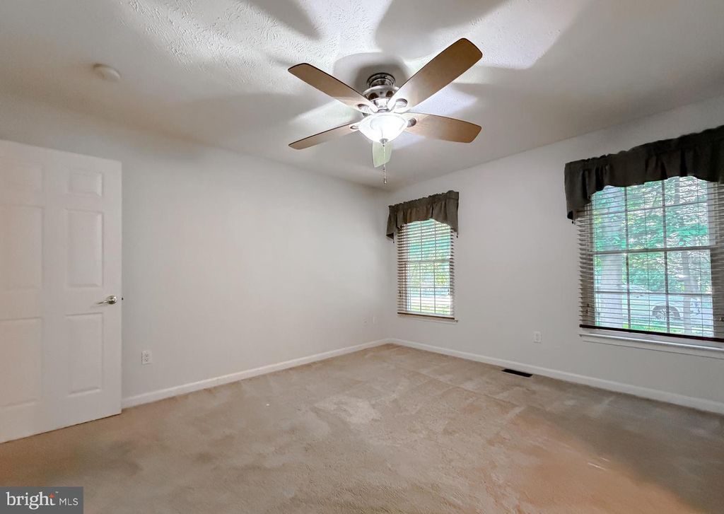 Image 35 of property listing at 43902 YELLOW WOOD WAY, California, MD 20619
