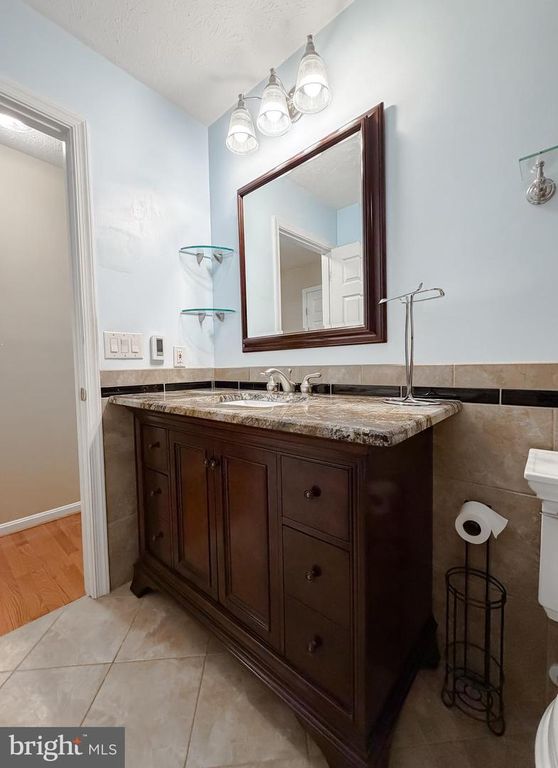 Image 45 of property listing at 43902 YELLOW WOOD WAY, California, MD 20619