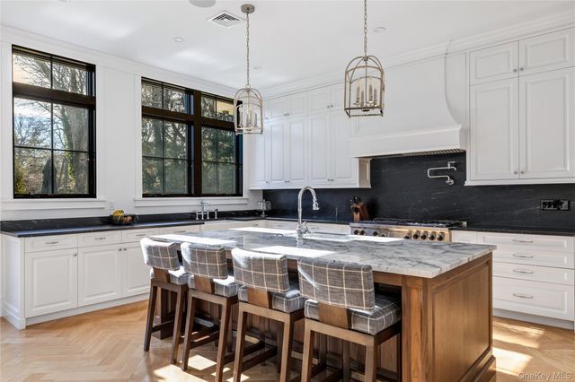 30 Wood Acres Road, Brookville, NY 11545