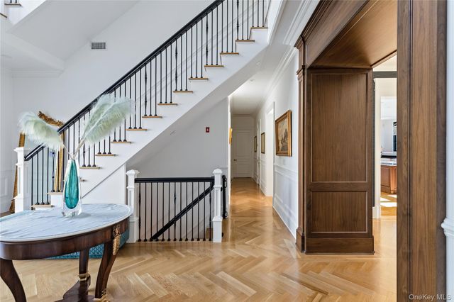 30 Wood Acres Road, Brookville, NY 11545