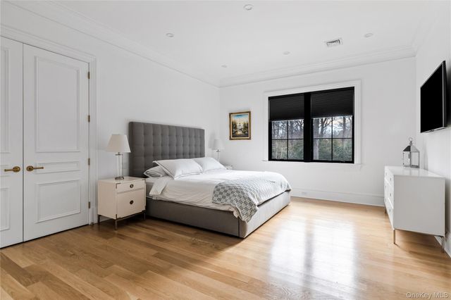 30 Wood Acres Road, Brookville, NY 11545