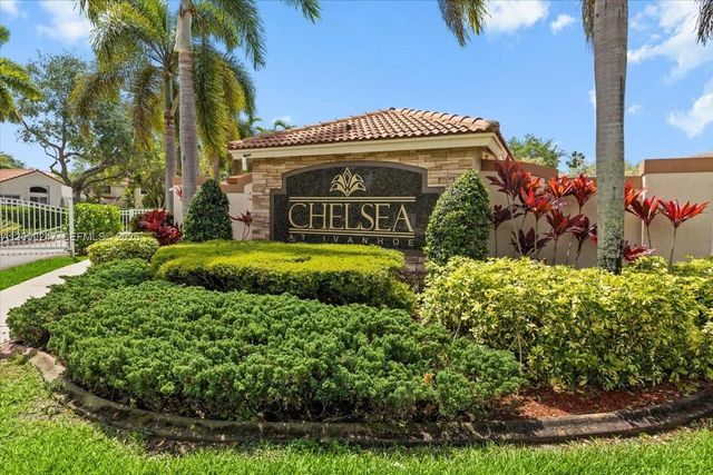 15385 SW 51st St, Davie, FL 33331