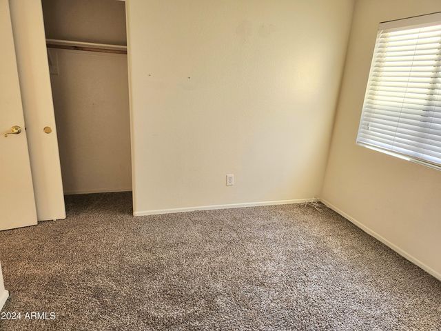 15923 W Post Drive, Surprise, AZ 85374