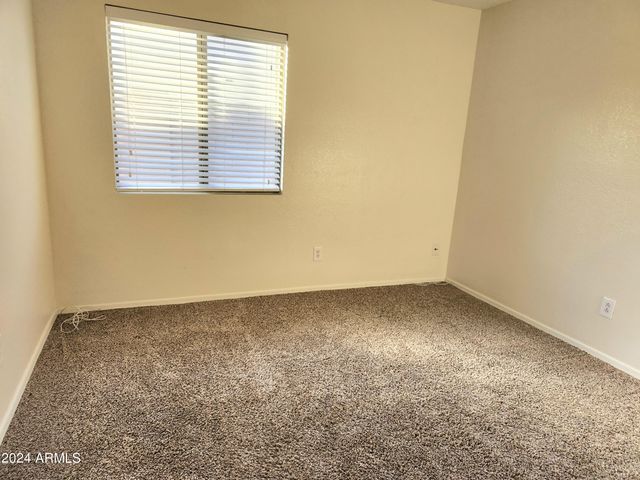 15923 W Post Drive, Surprise, AZ 85374