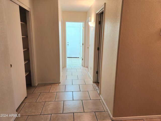 15923 W Post Drive, Surprise, AZ 85374