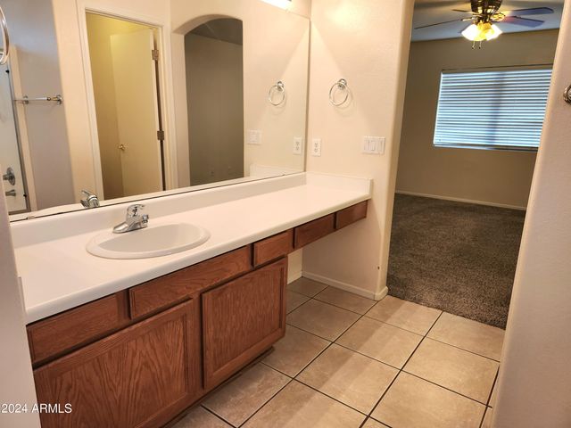 15923 W Post Drive, Surprise, AZ 85374