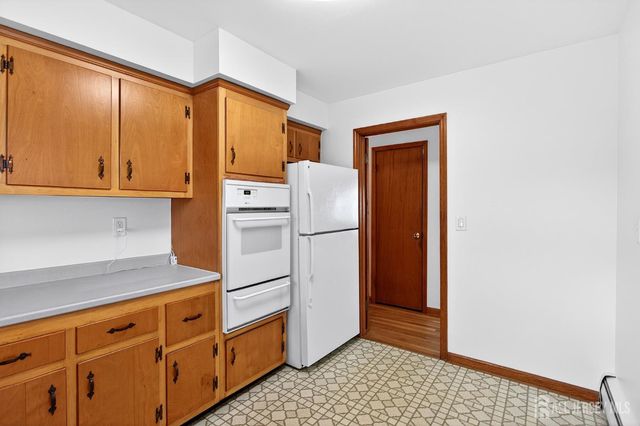 56 Whitman Street, Carteret, NJ 07008