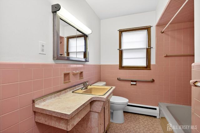 56 Whitman Street, Carteret, NJ 07008