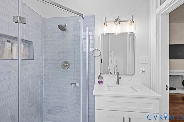 7 N Davis Ave, Richmond, VA 23220