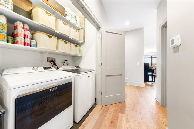 4504 N Clark Street 404, Chicago, IL 60640