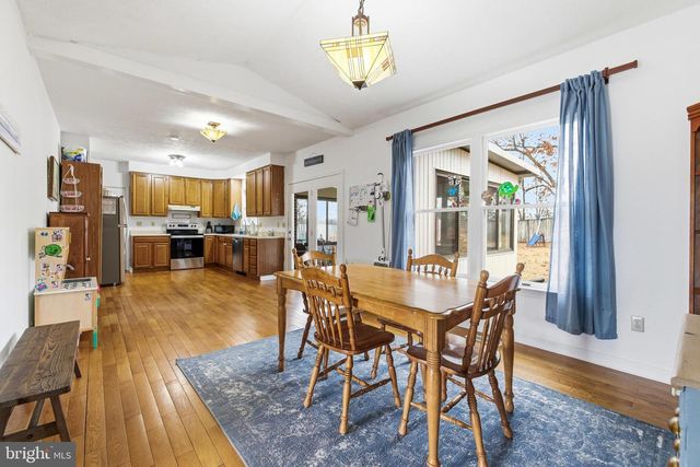 11 INDEPENDENCE DR, Luray, VA 22835