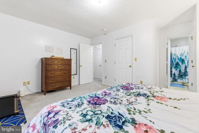 11 INDEPENDENCE DR, Luray, VA 22835